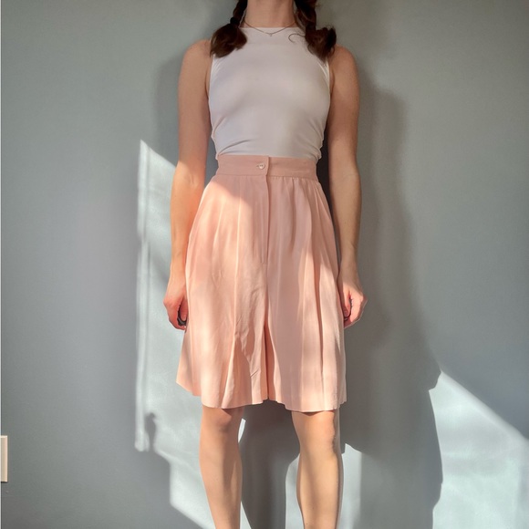 Vintage 80s Pink Shorts, 1980s Bermuda Shorts - Picture 2 of 9